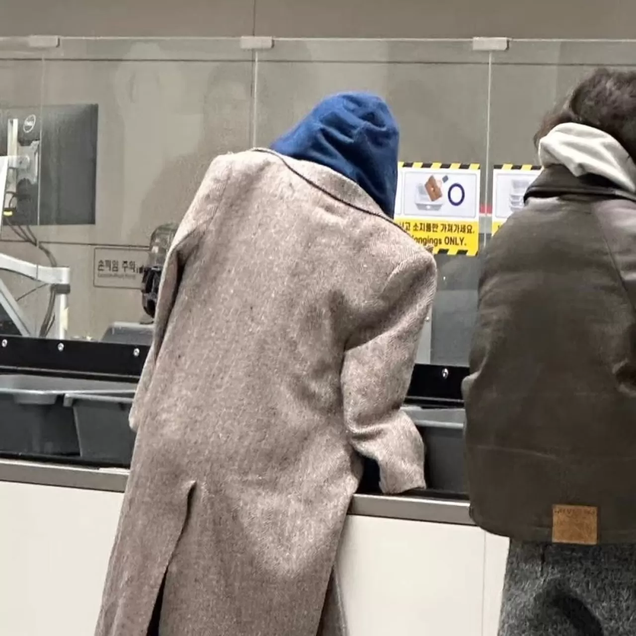 BLACKPINK Üyesi ROSÉ, Seul Havalimanı'nda Görüntülendi