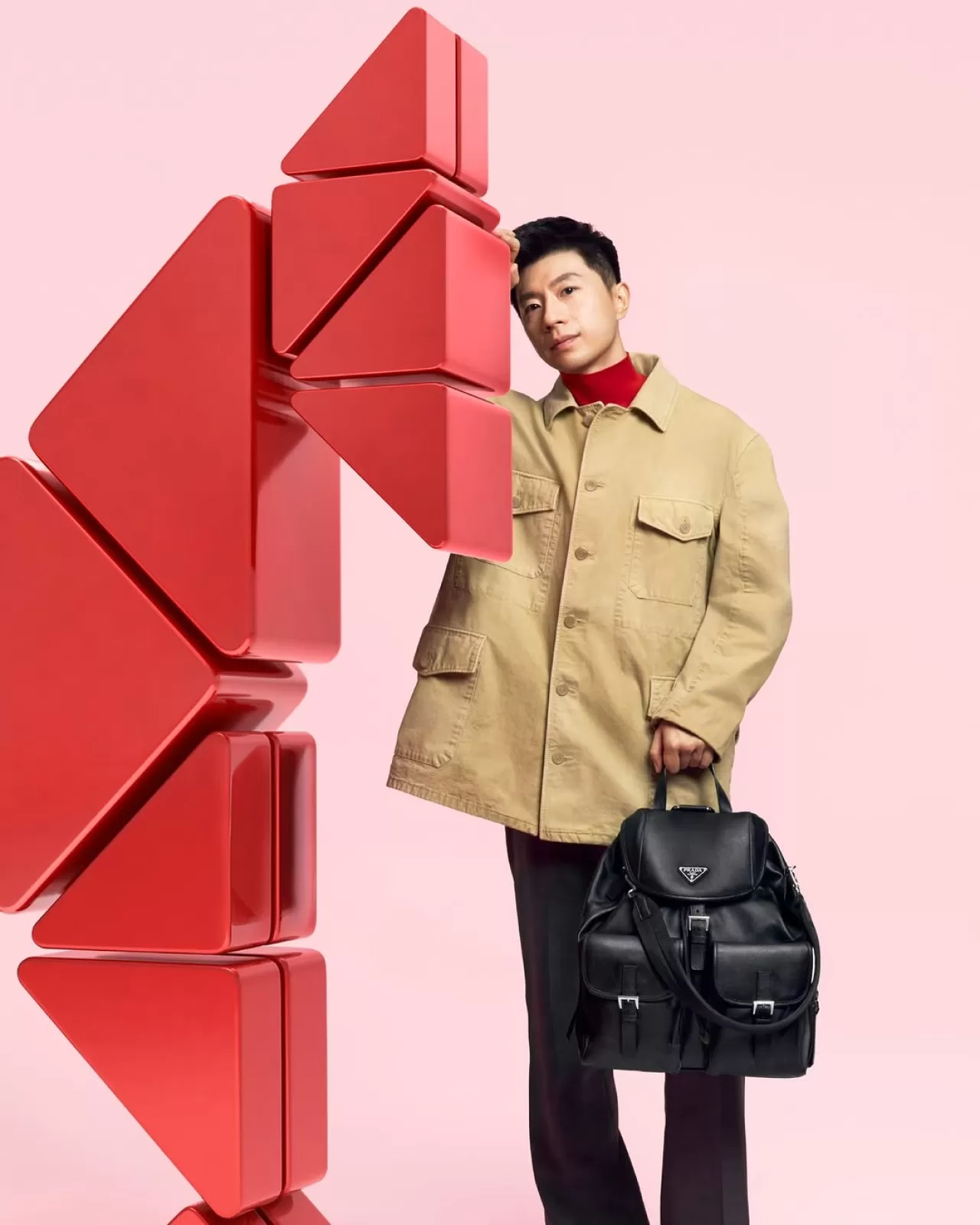 Prada'nın 2026 İlkbahar Yaz Koleksiyonu, Sporcu Ma Long ile Tanıtıldı