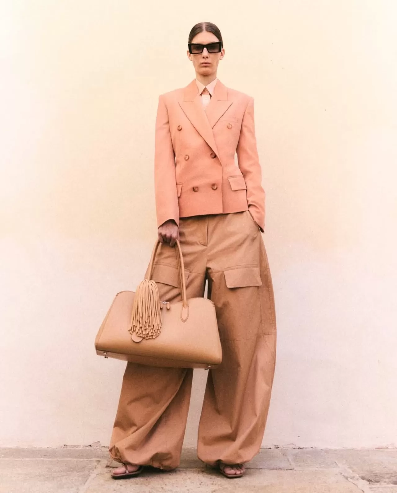 Stella McCartney, Sürdürülebilir Modada Savile Row Tarzını Sunuyor