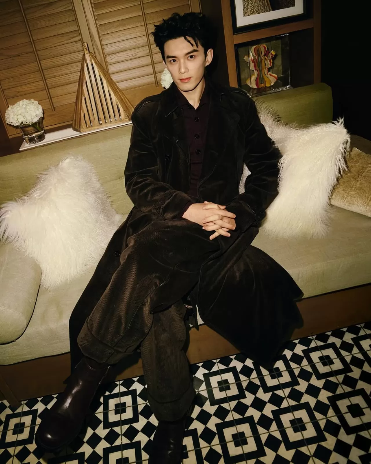 Burberry, Yeni 'Portraits' Serisinde Wu Lei ve Remy the Kid'i Ağırlıyor