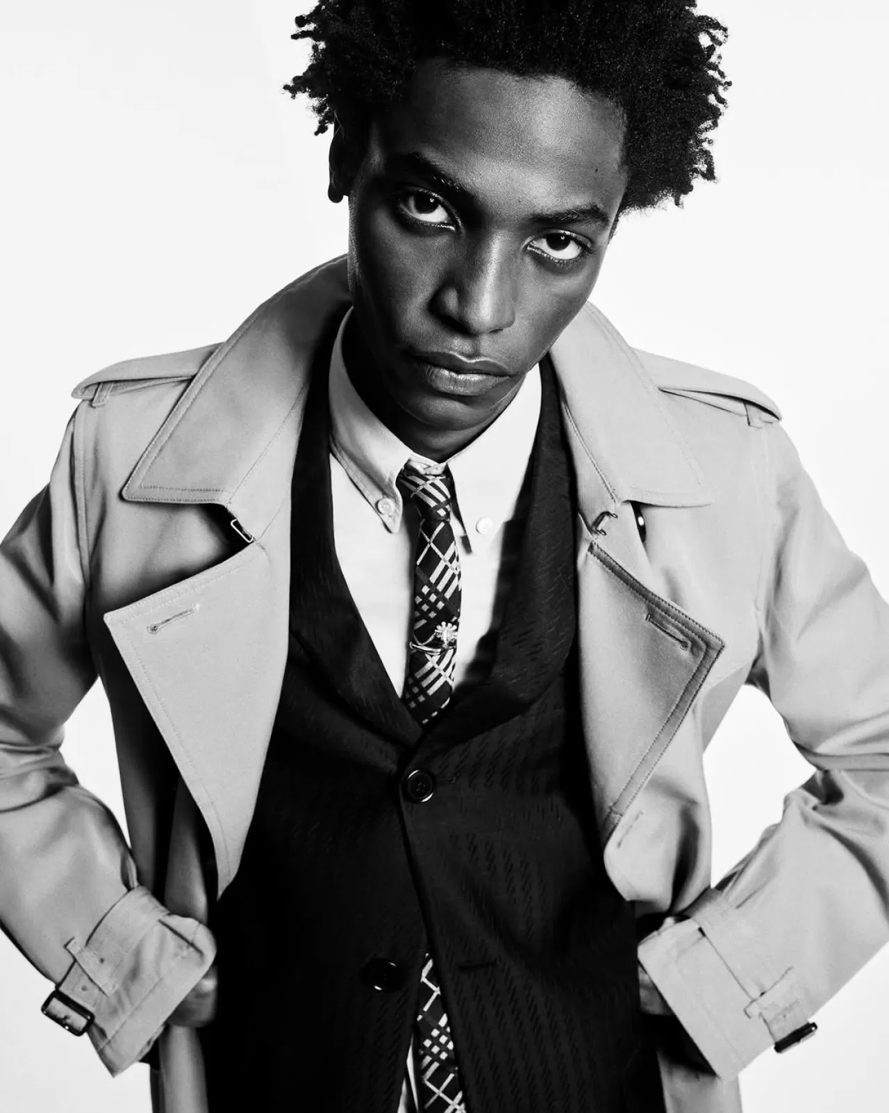 Burberry ve Daniel Lee'dan Yaz 2026 Koleksiyonu: Müzik ve Modanın Buluşması