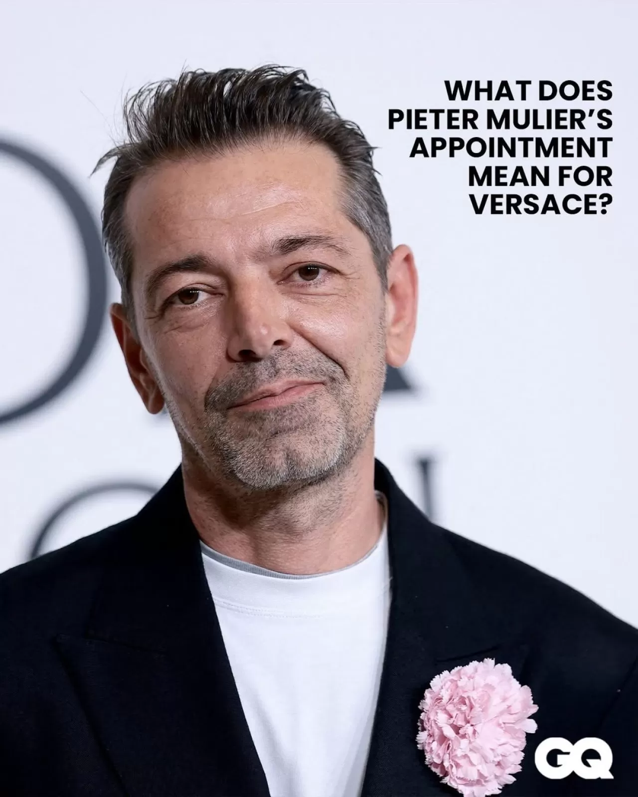 Versace'nin Yeni Yaratıcı Direktörü Pieter Mulier Oldu