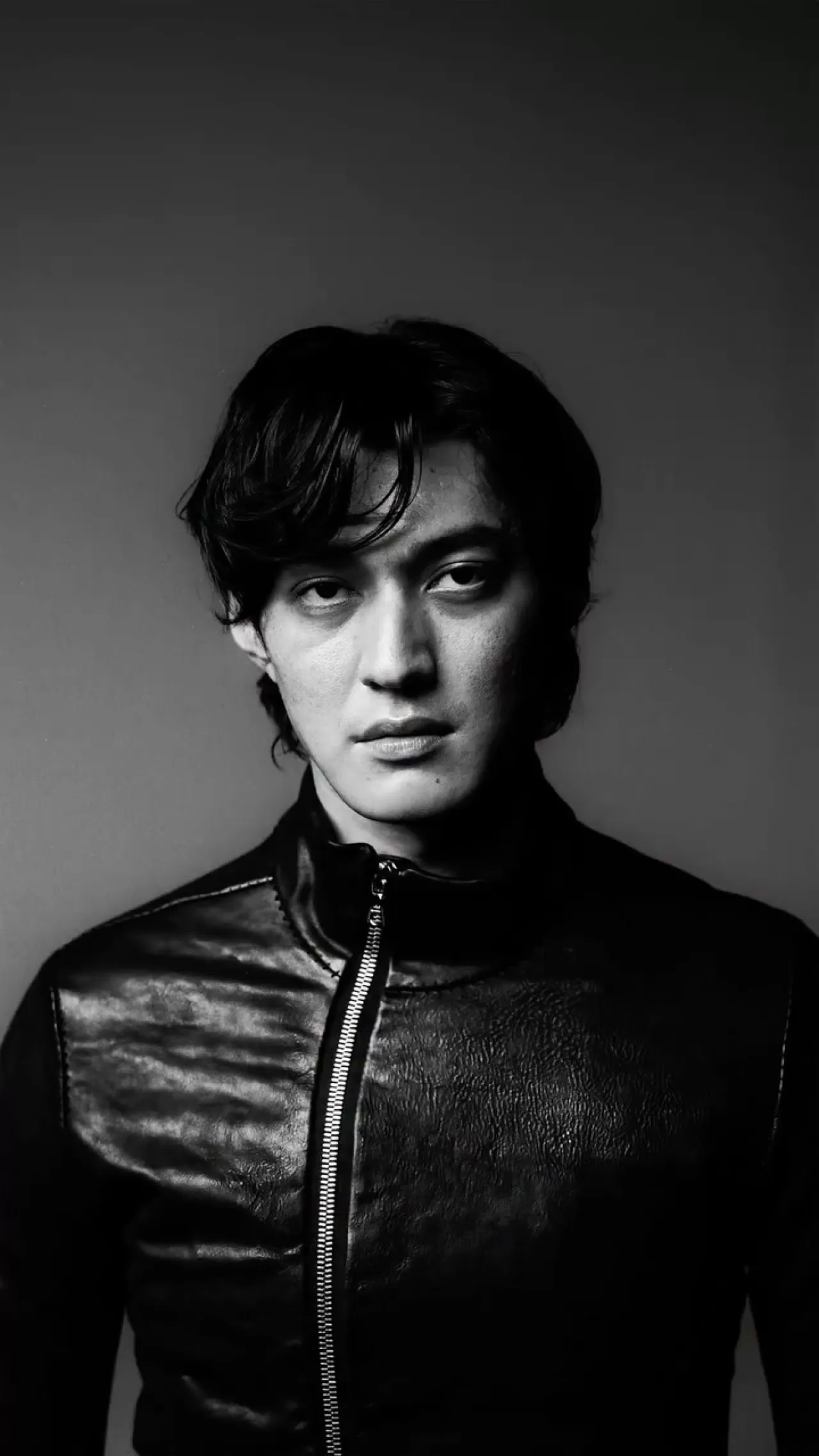 Joji, Yeni Albümü 'Piss in the Wind' ile Müzik Piyasasına Döndü