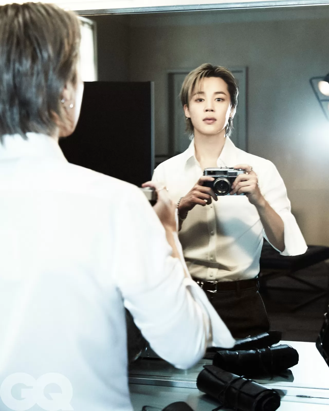 BTS, GQ Dergisi'nin Mart Sayısına Kapak Oldu