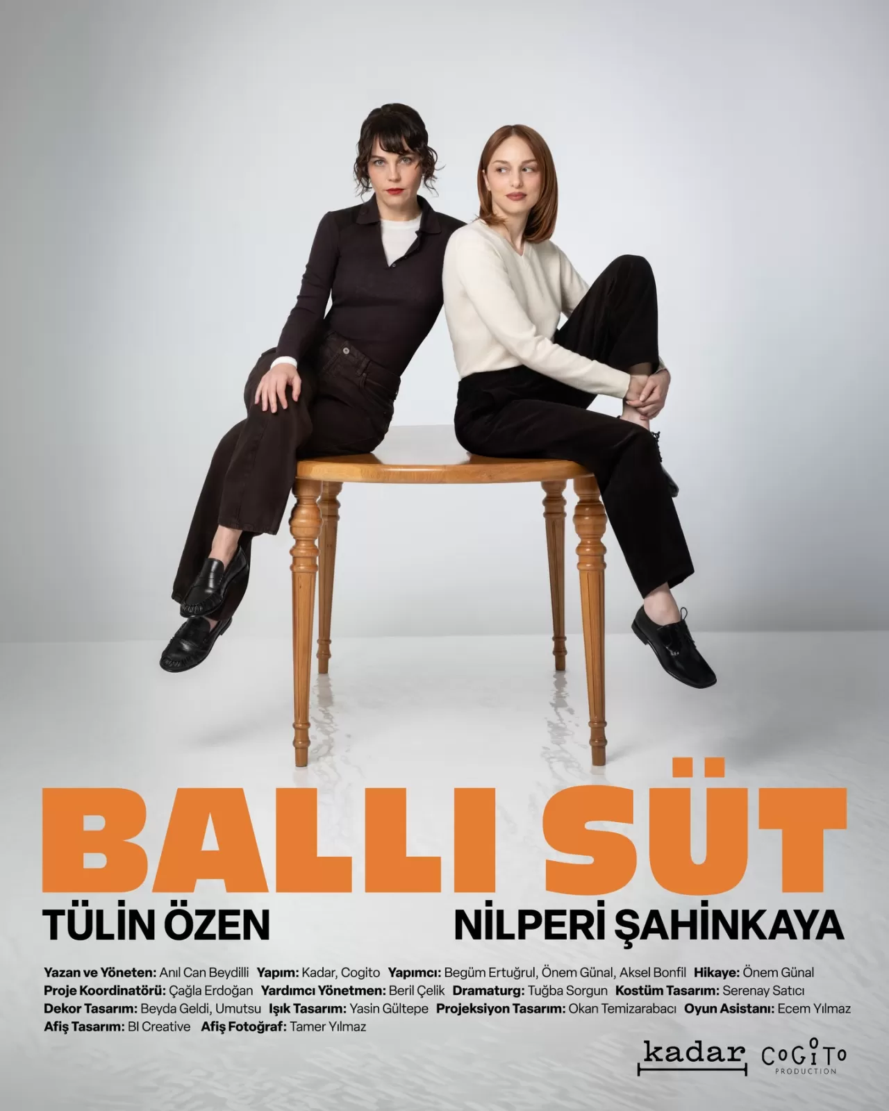 Nilperi Şahinkaya ve Tülin Özen, 