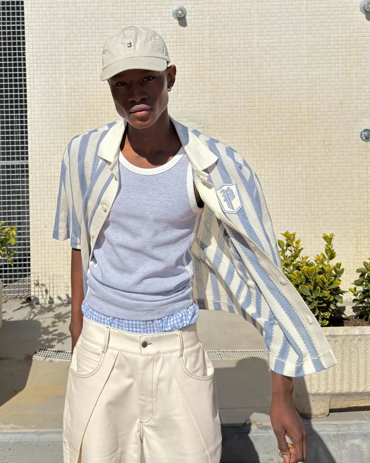 BERSHKA'dan "Pazar Hissi" Paylaşımı: "Already Tuesday but still in my Sunday mood"