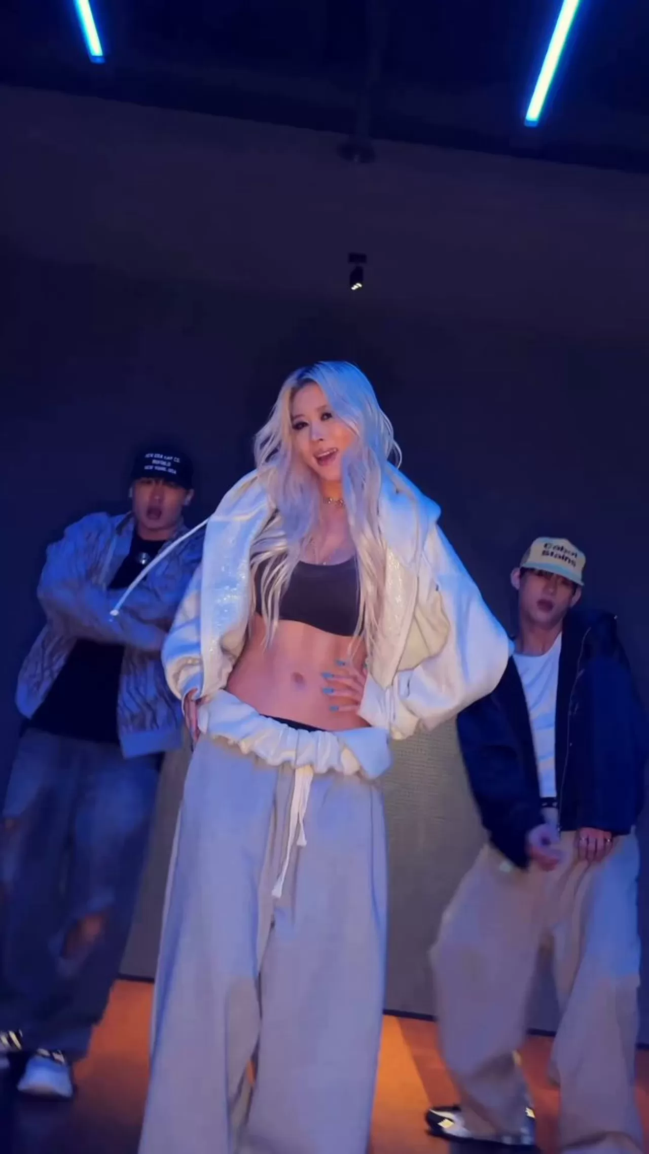 DAYOUNG Yeni Şarkısı 