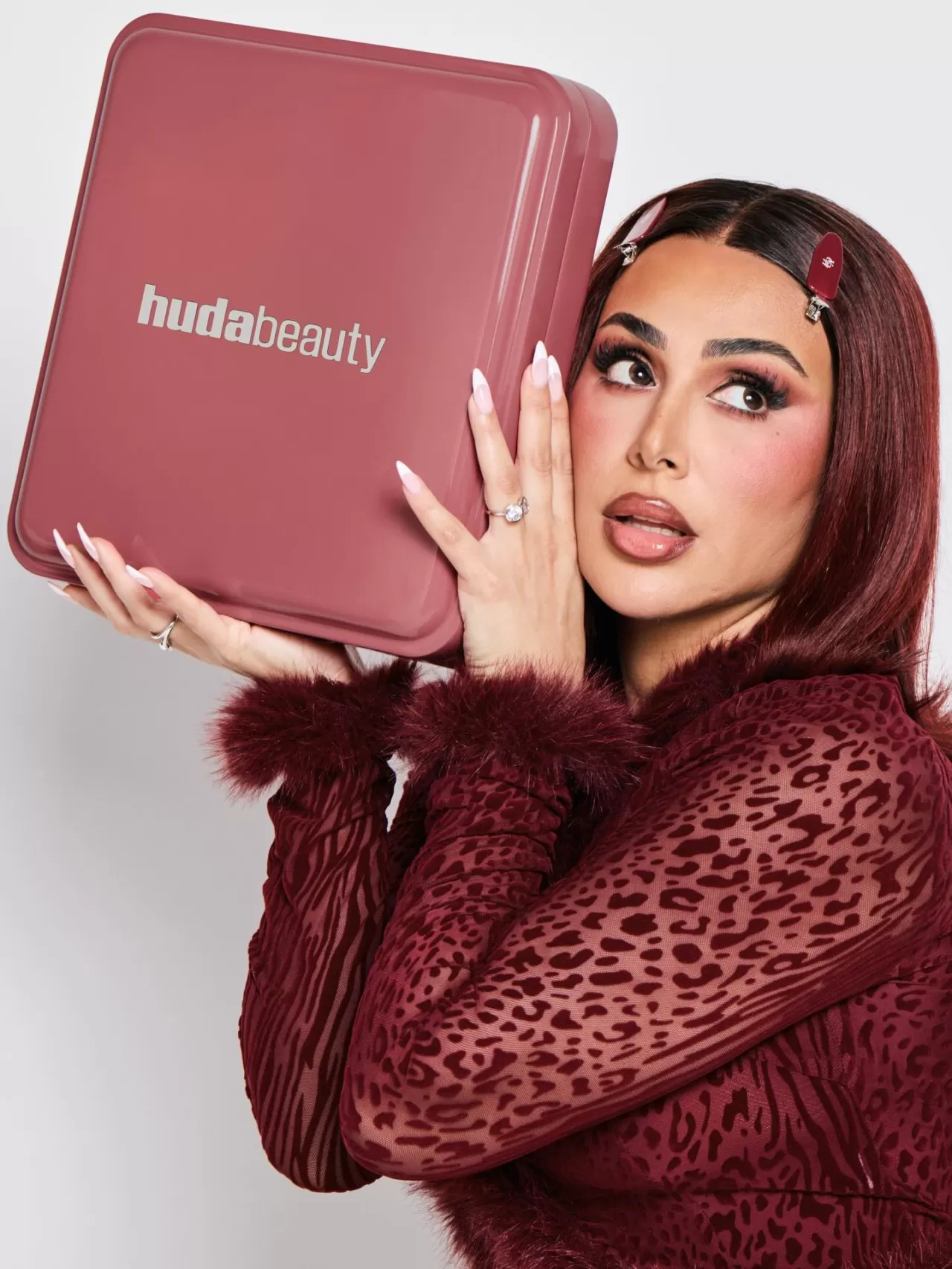 Huda Beauty Strawberry Latte 9 Nisan'da Geliyor: Kayıt Zorunlu!