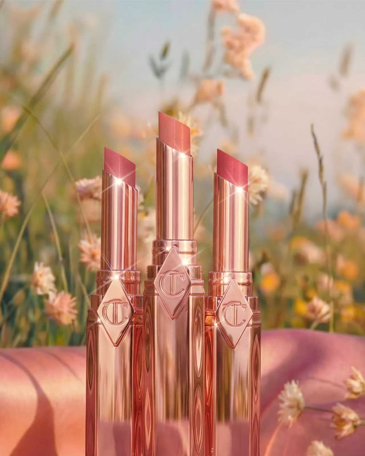 Charlotte Tilbury'den Yeni Pillow Talk Koleksiyonu: 3'ü 1 Arada Devrim!