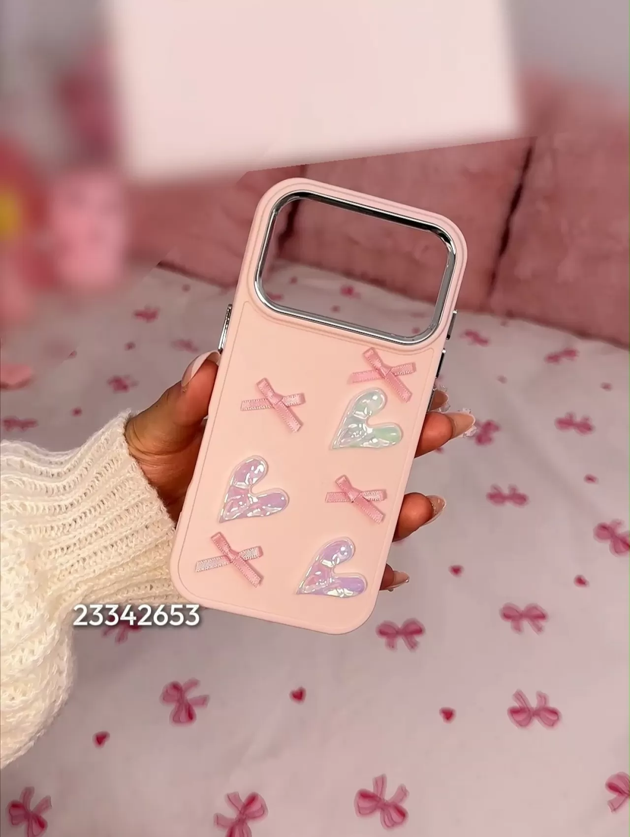 Shein'in "Bow" Kampanyası: Fiyonk Trendleri ve Favori Ürünler