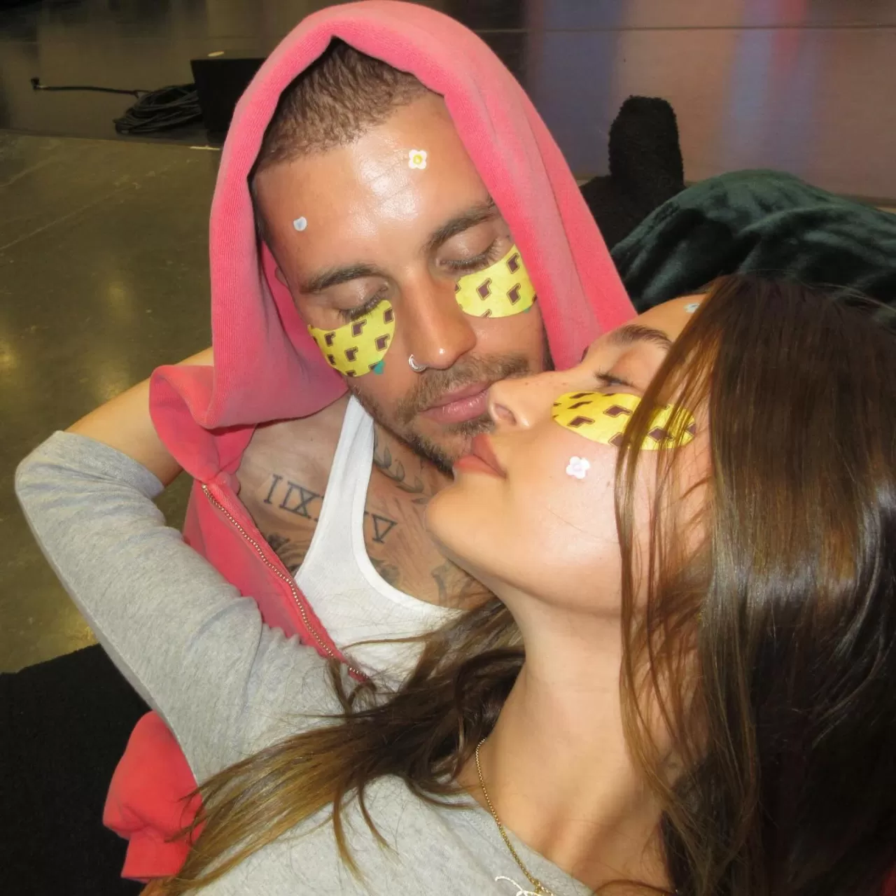 Rhode Sivilce Yamaları: Hailey ve Justin Bieber Lansmanı 13 Nisan'da