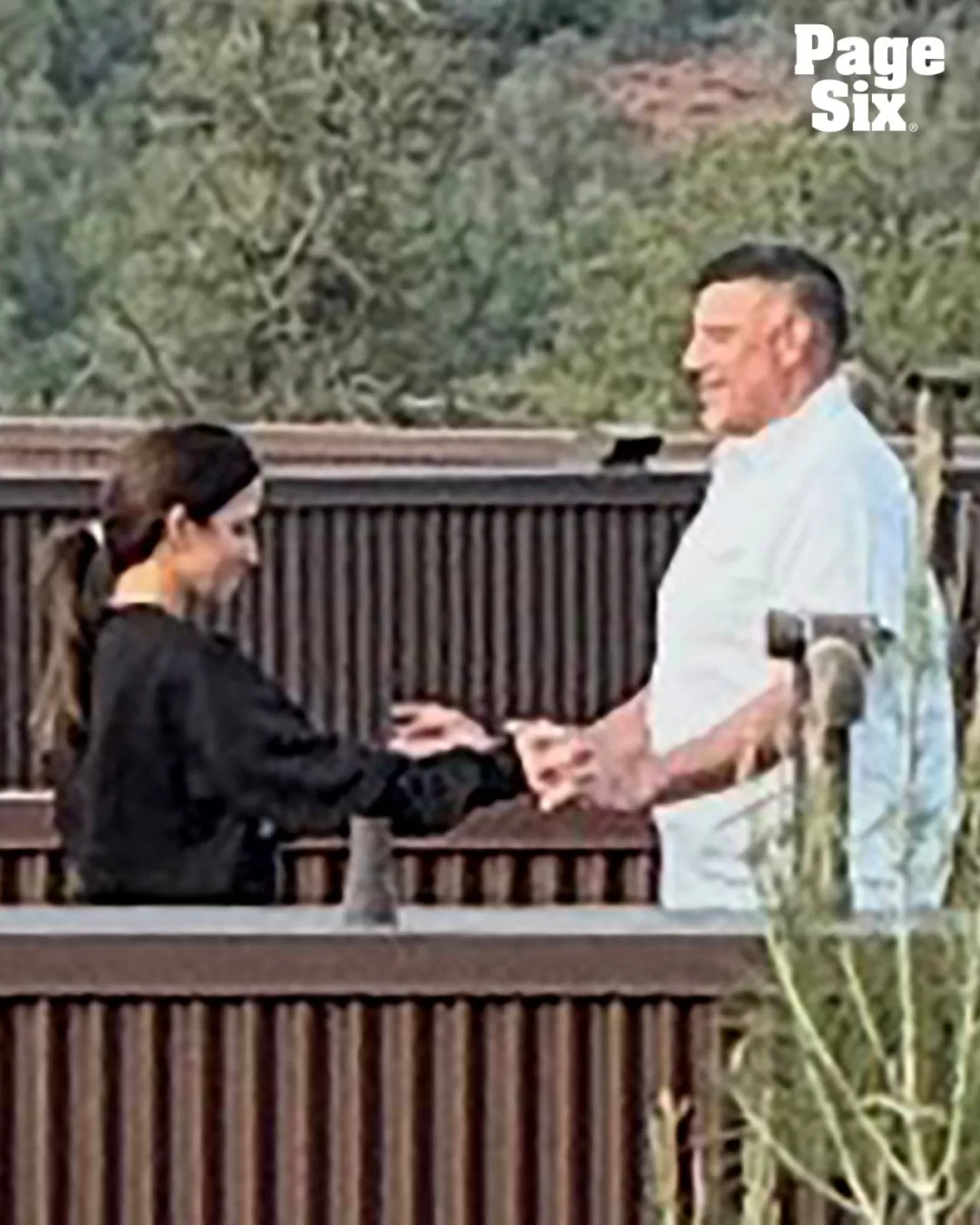 Patriots Koçu Mike Vrabel ve NYT Muhabiri Otelde Yakın Görüntülendi