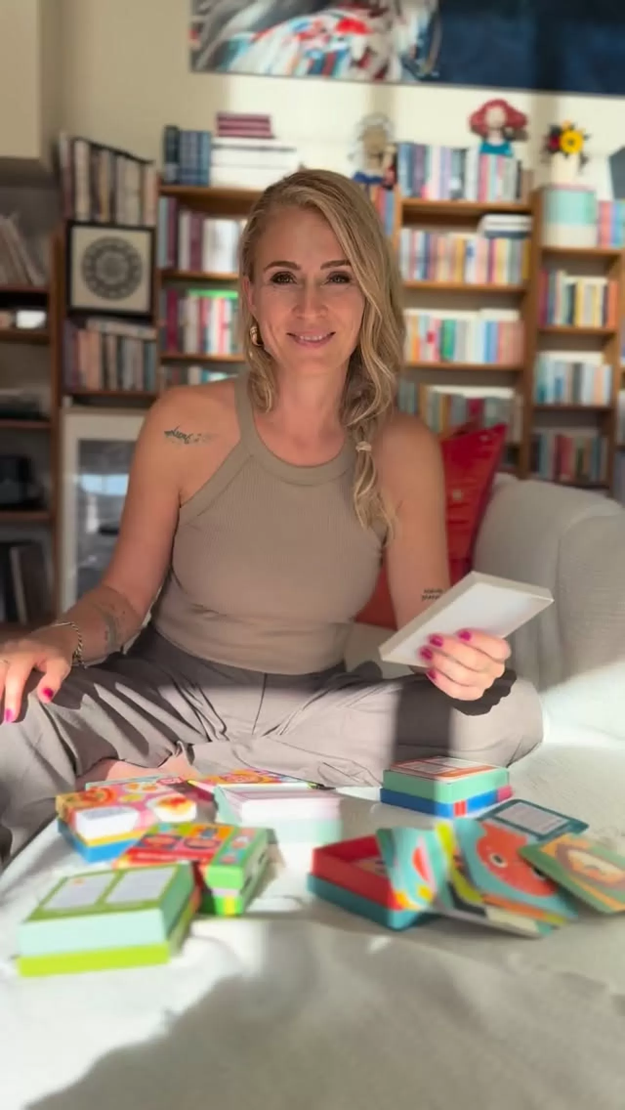 Ceyda Düvenci Melimelek Çocuk Oyunları'nı Anlattı