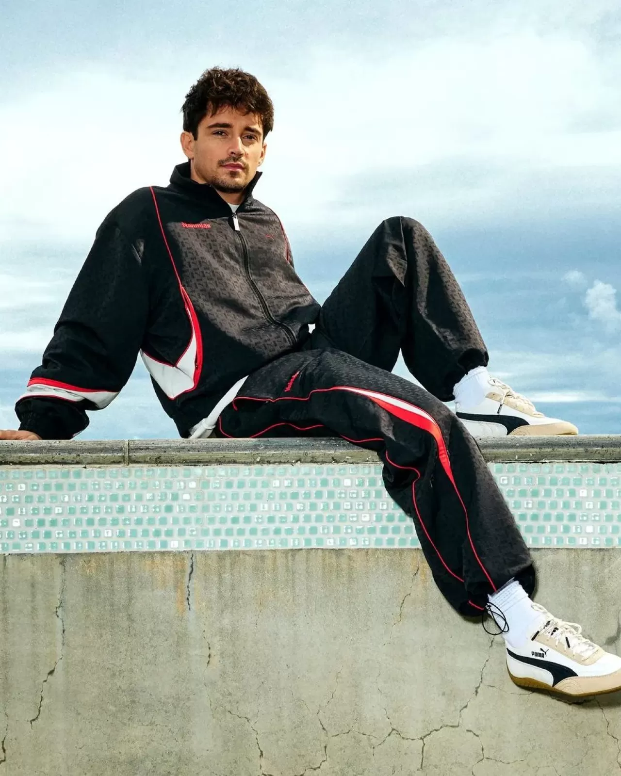 Charles Leclerc'in yeni Puma x NAHMIAS ayakkabılarıyla stil sahnesi