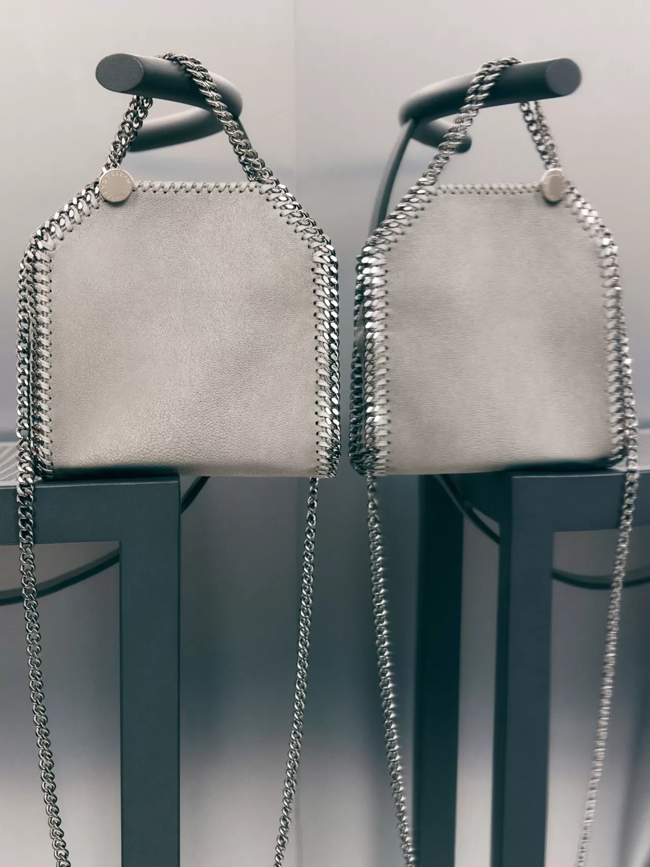 Stella McCartney: Her Ton Deri İçin 300kg Zehirli Kimyasal Yayılıyor