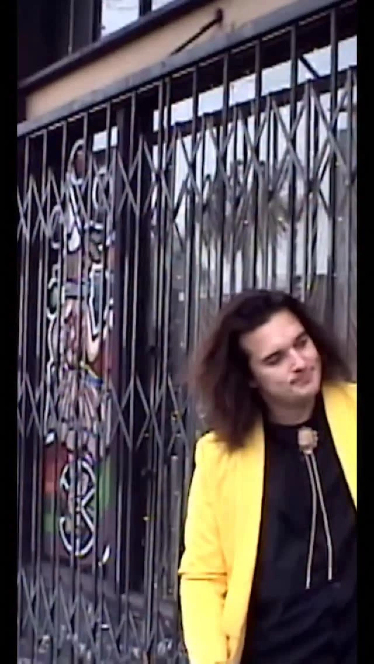 derekdaymusic MTV Underground'da Canlı Performans Sergiliyor