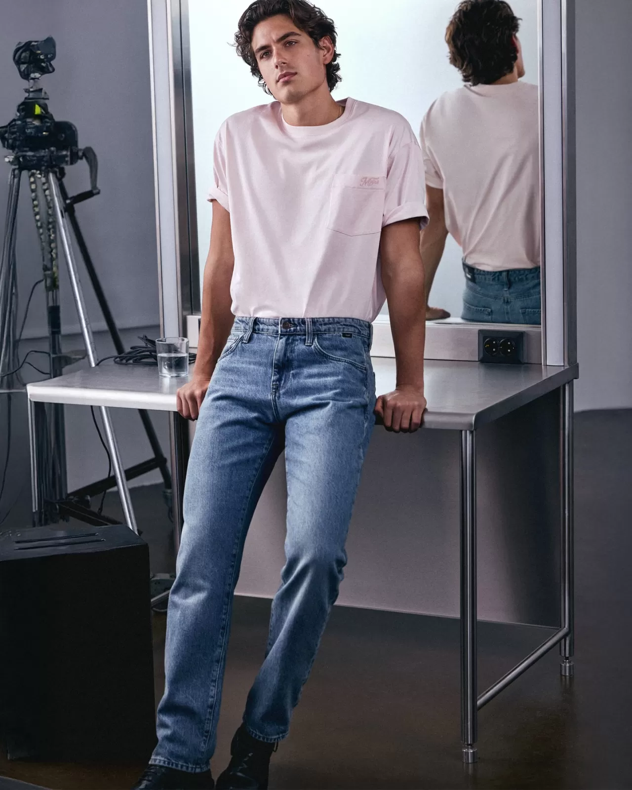 Tonyozkan ve Mavi'nin Lisbon Jean İşbirliği Modada Yeni Bir Soluk Getiriyor