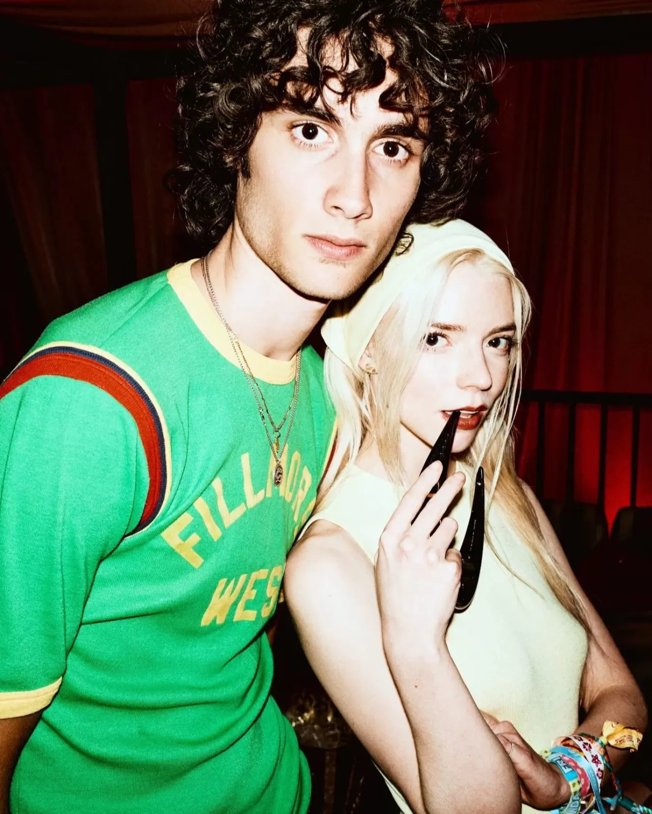 Coachella 2026'nın İlk Gecesinde Guess Compound'ta Eksklüzif Parti Başladı