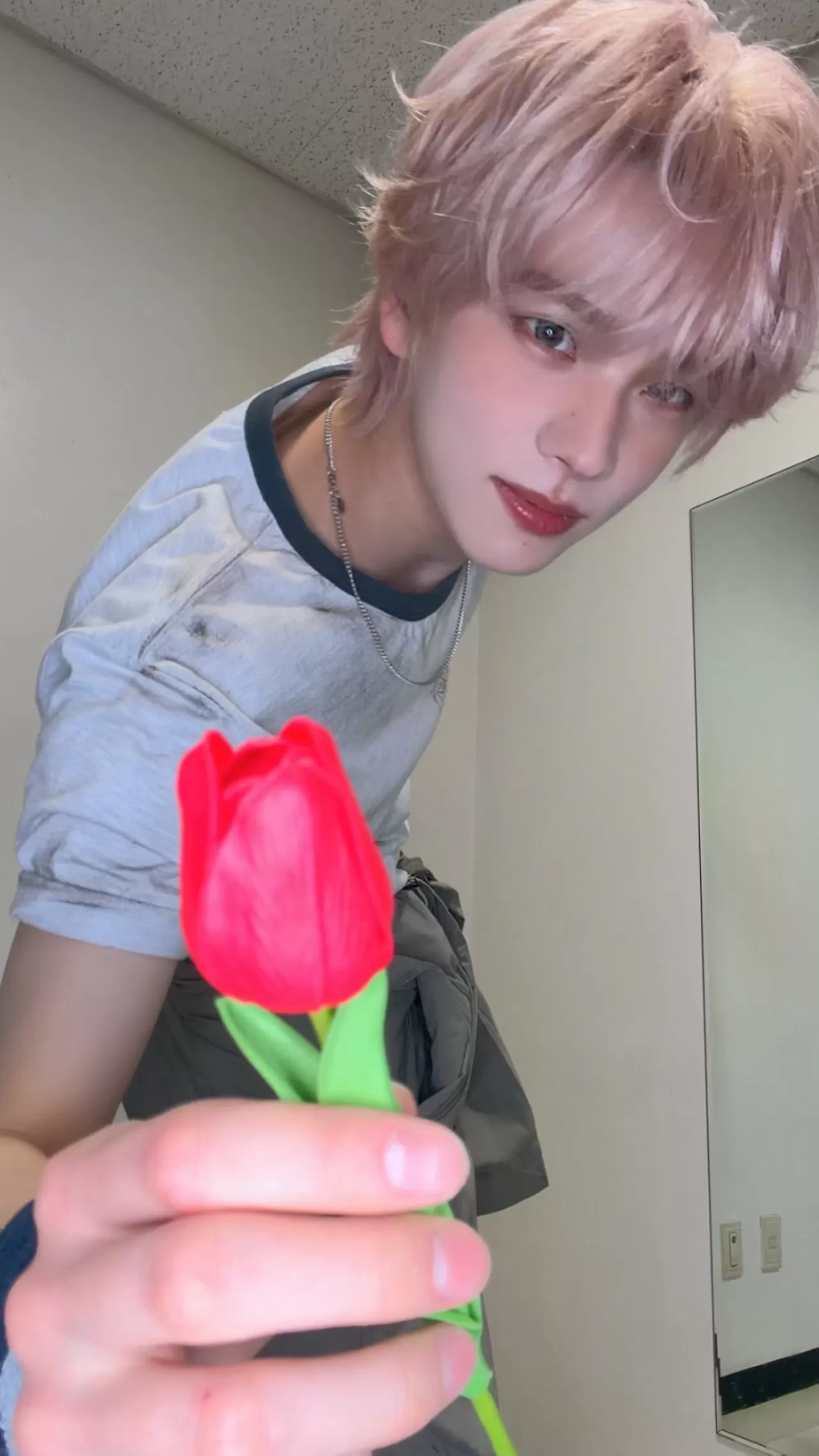 SHINYU'dan Hayranlarına Duygusal Mesaj: "I'd Risk It All For You"