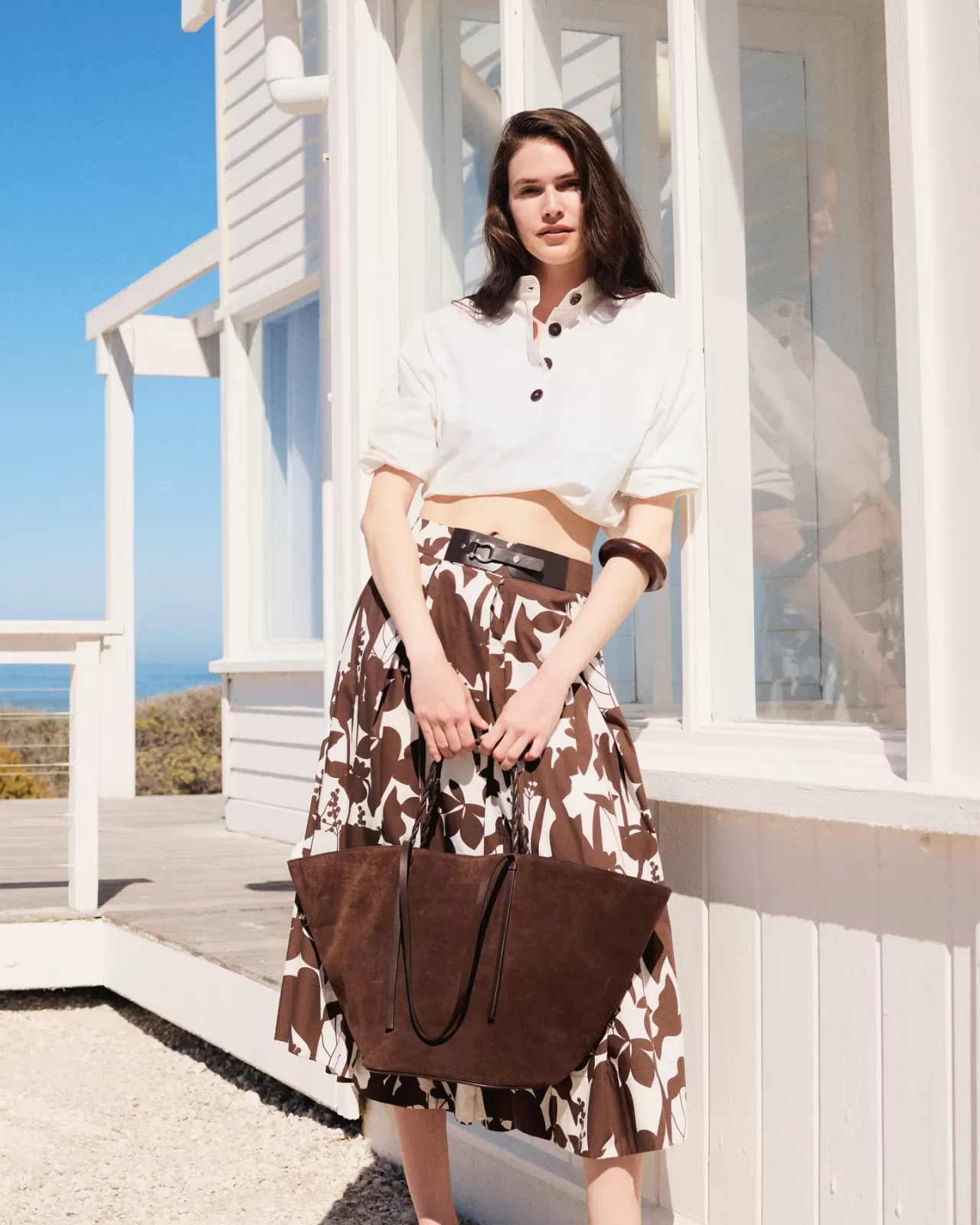 Süet Dokulu Shopper Bag: 2026 İlkbahar/Yaz'ın En Şık Aksesuar Trendi