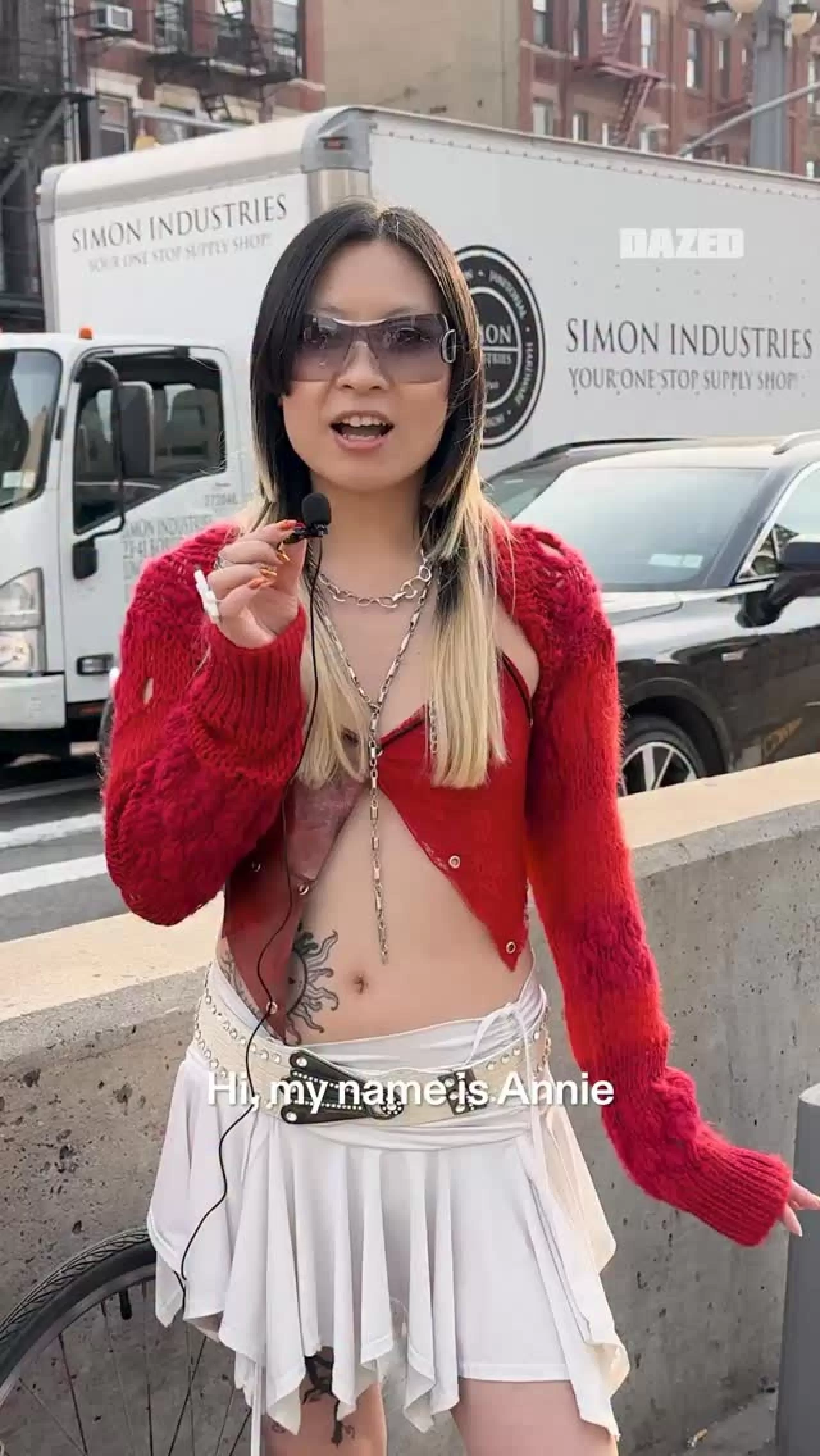 Annie Lian: Moda ve Sanat Arasındaki İnce Çizgiyi Bulan Tasarımcı