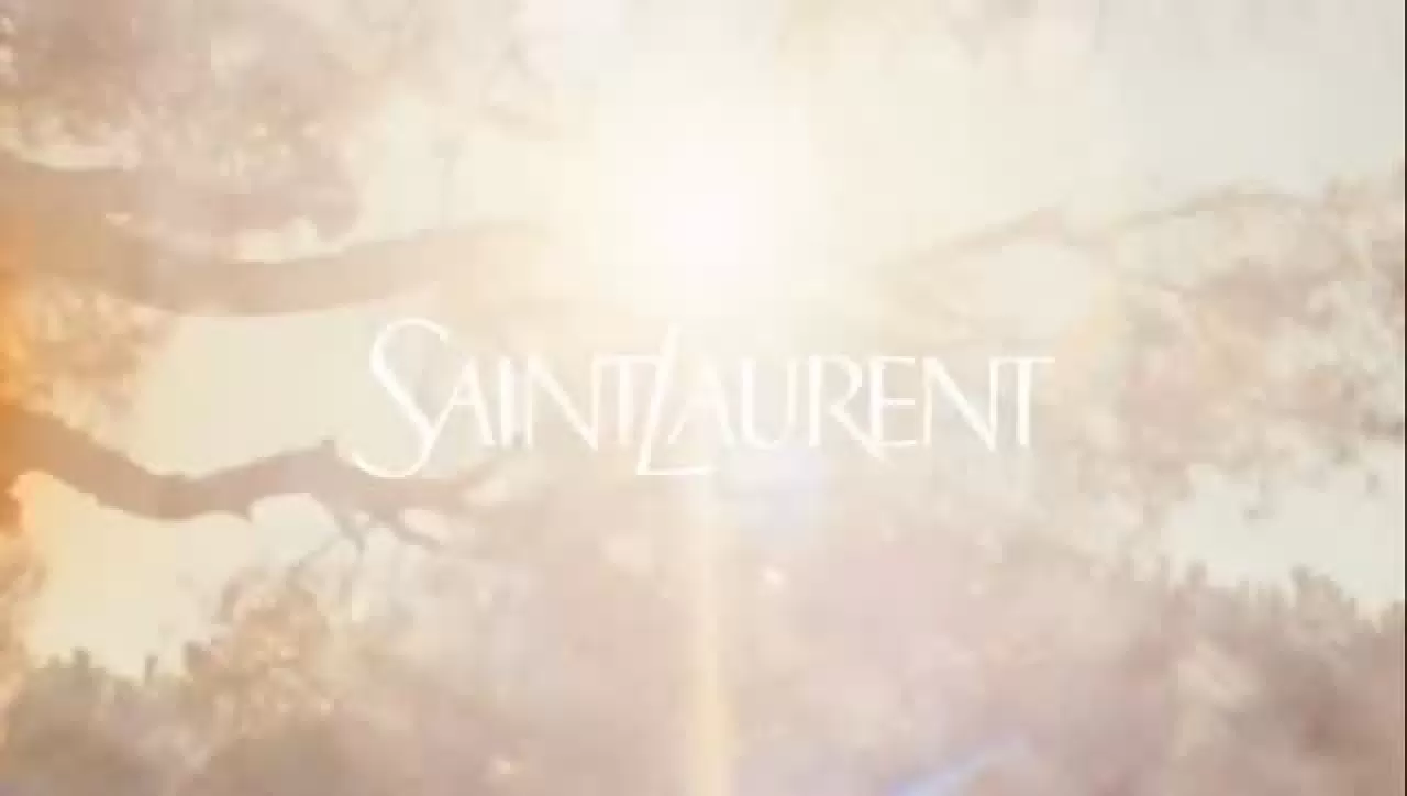 Saint Laurent Spring 26: Anthony Vaccarello'nun Koleksiyonu Paris Moda Haftası'nda