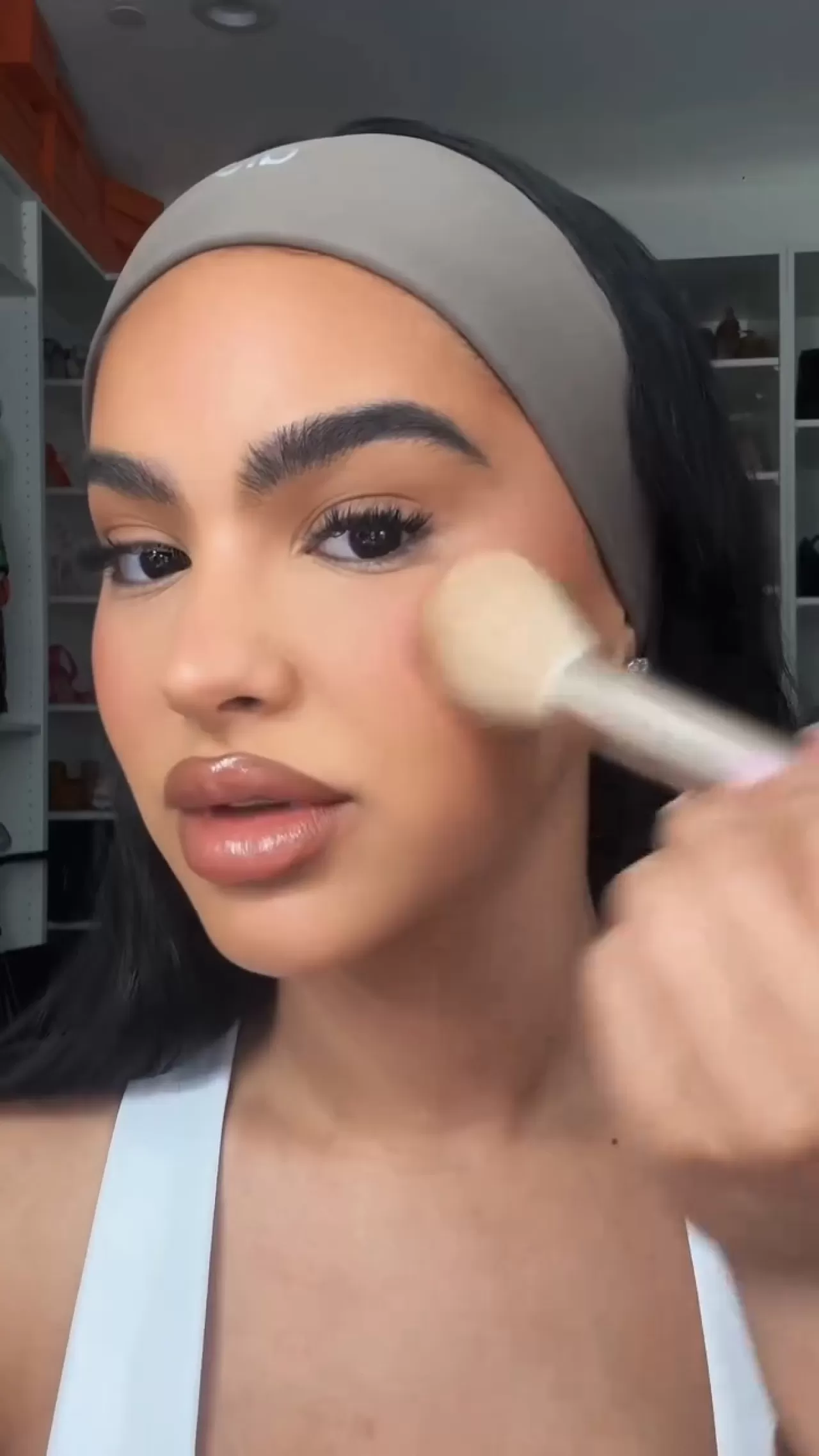 Too Faced Yeni Bronzerıyla Pürüzsüz Blurring Etkisi Sunuyor