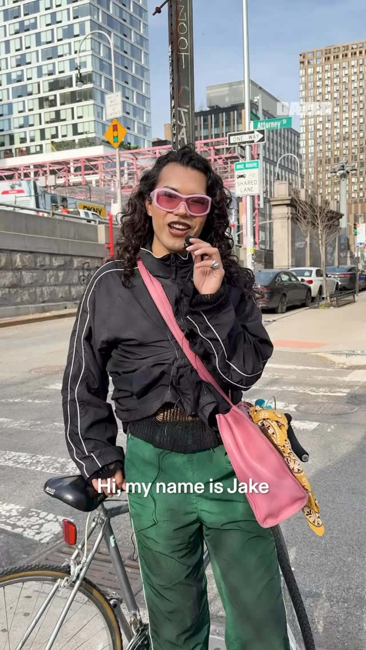 Jake Elias: Nike Air Max ile Stilin Ötesinde Bir Yaratıcı