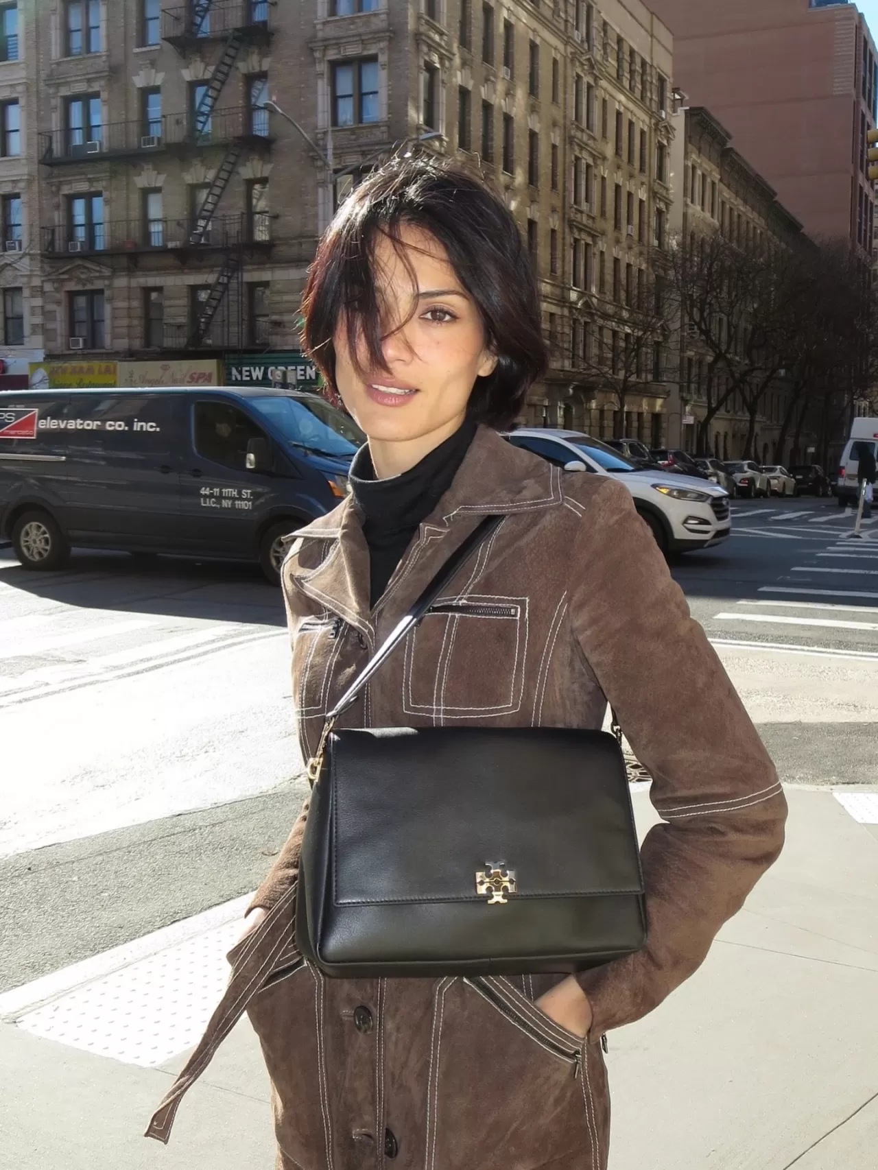 Tory Burch Charlie Çantası Ünlülerle Trend Oldu