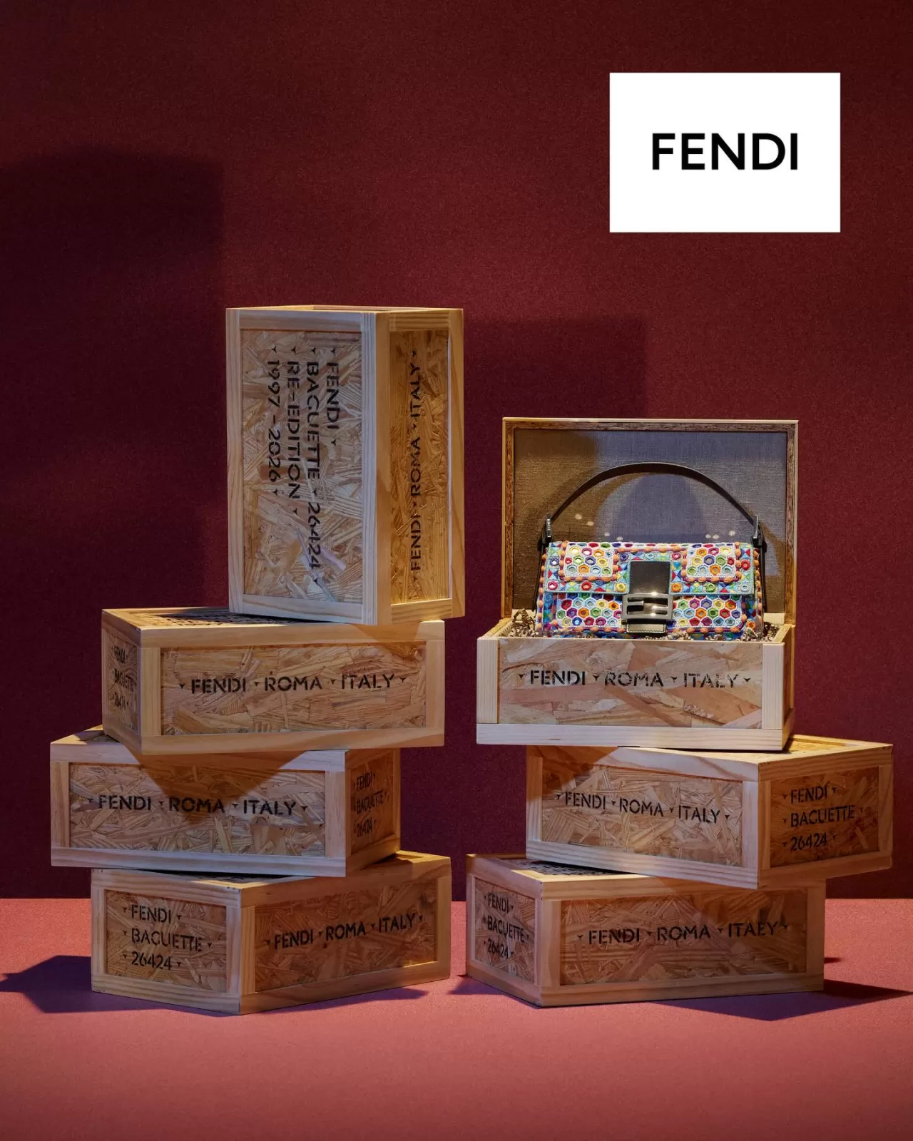 FENDI Milano'da 20 Adet Özel Baguette Çantası: Tasarım Haftası 2026'ya Damga Vuran Koleksiyon