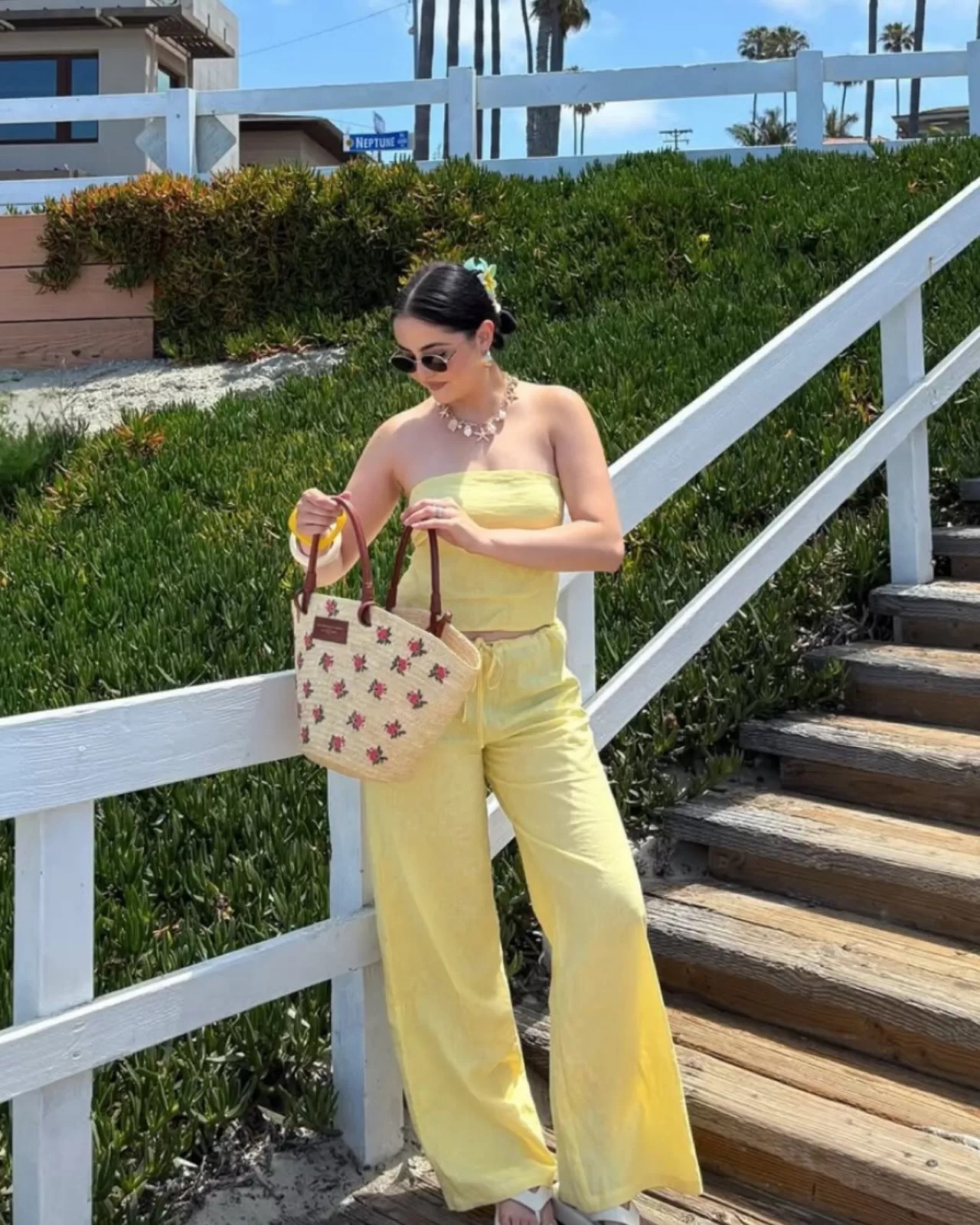 Drea Ramirez Amazon Fashion'da: Linkle Satın Alınan Güneşli Kombin