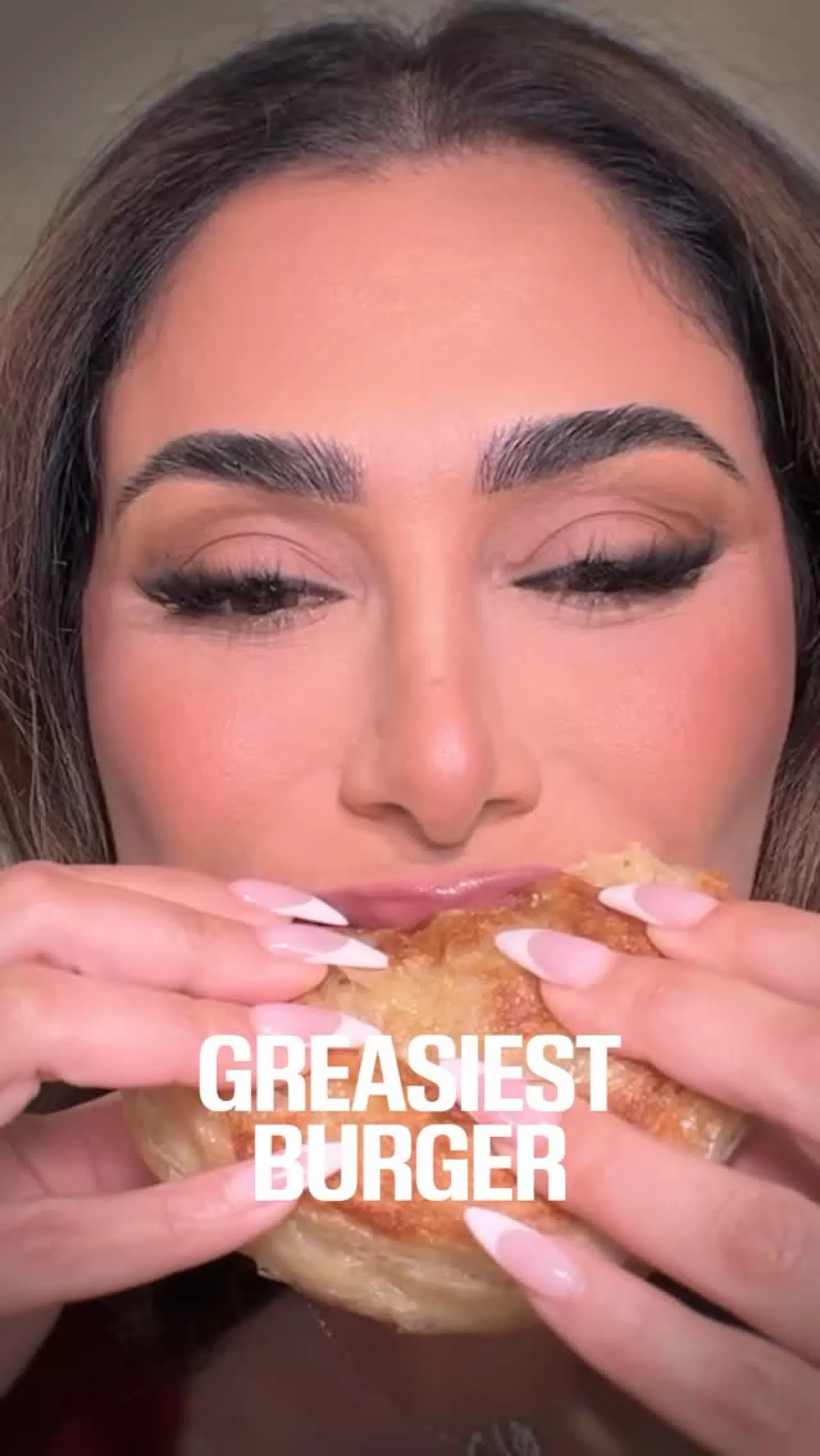 Huda Beauty Lip Stain, Yağlı Burger Testinden Geçti