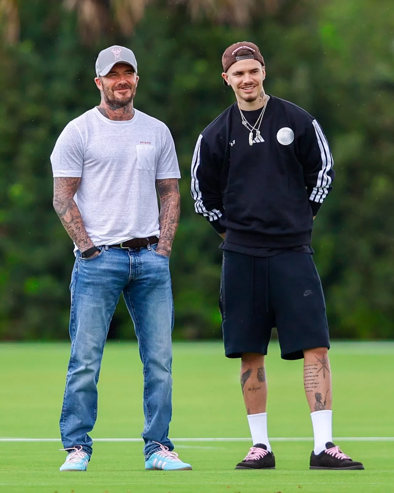 David Beckham ve Oğlu Romeo, Inter Miami Antrenmanında Stil Dersi Verdi