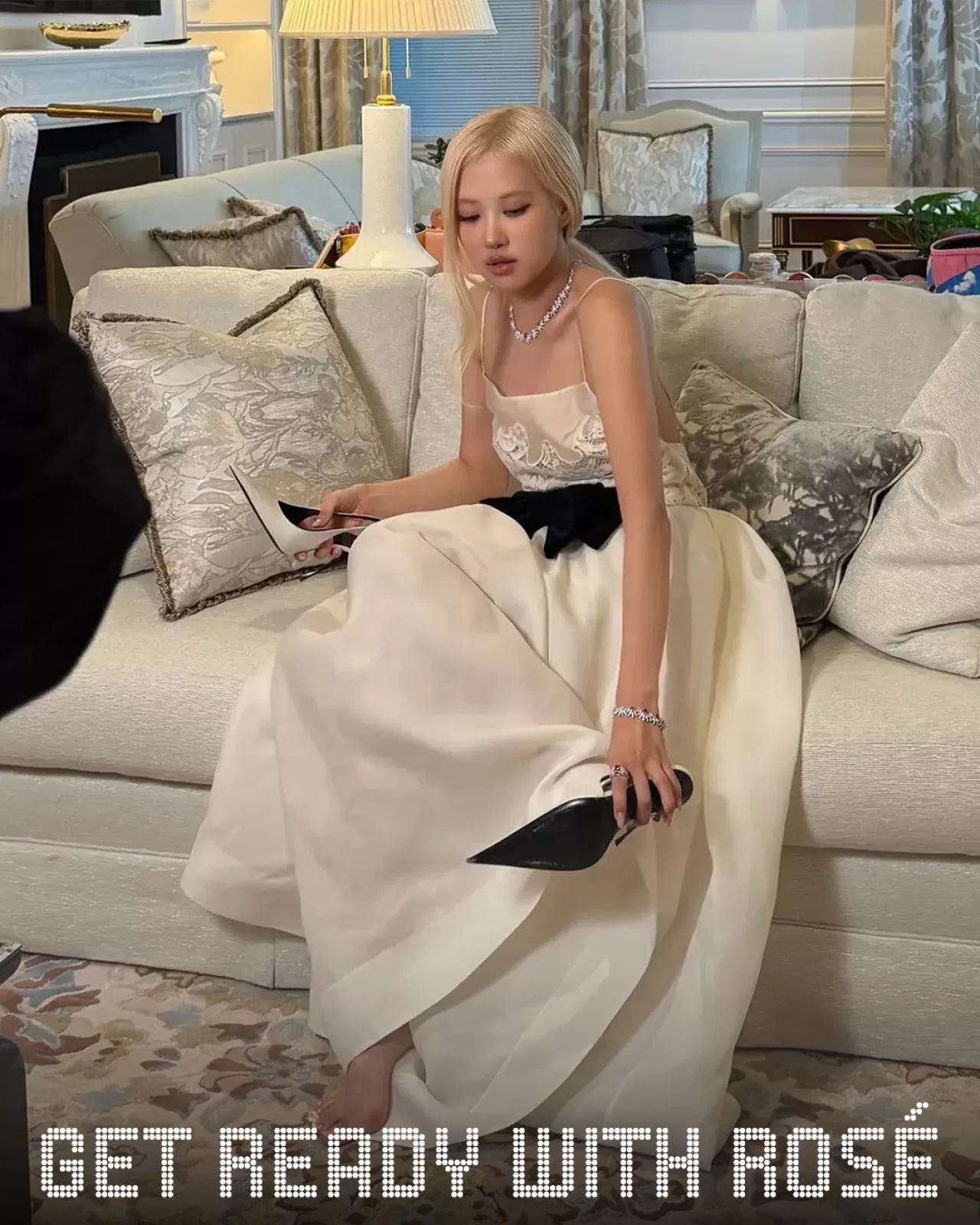 Rosé, Tiffany Blue Book Gala'sında Sofistike Tarzıyla Dikkat Çekti