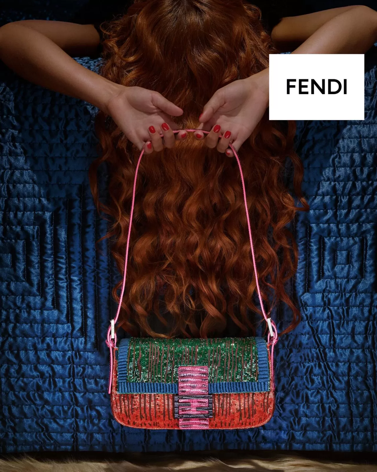 Fendi Baguette 26424 Re Edition: Jo Ann Callis'in Objektifinden Moda Sanatı