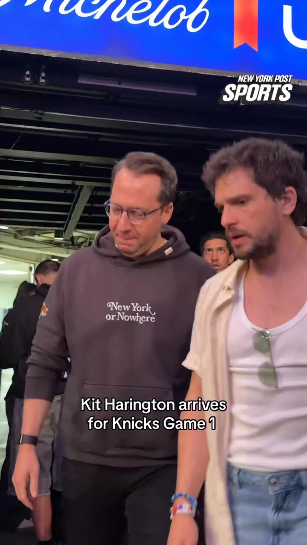 Kit Harington Tonight Show'da Görüldü