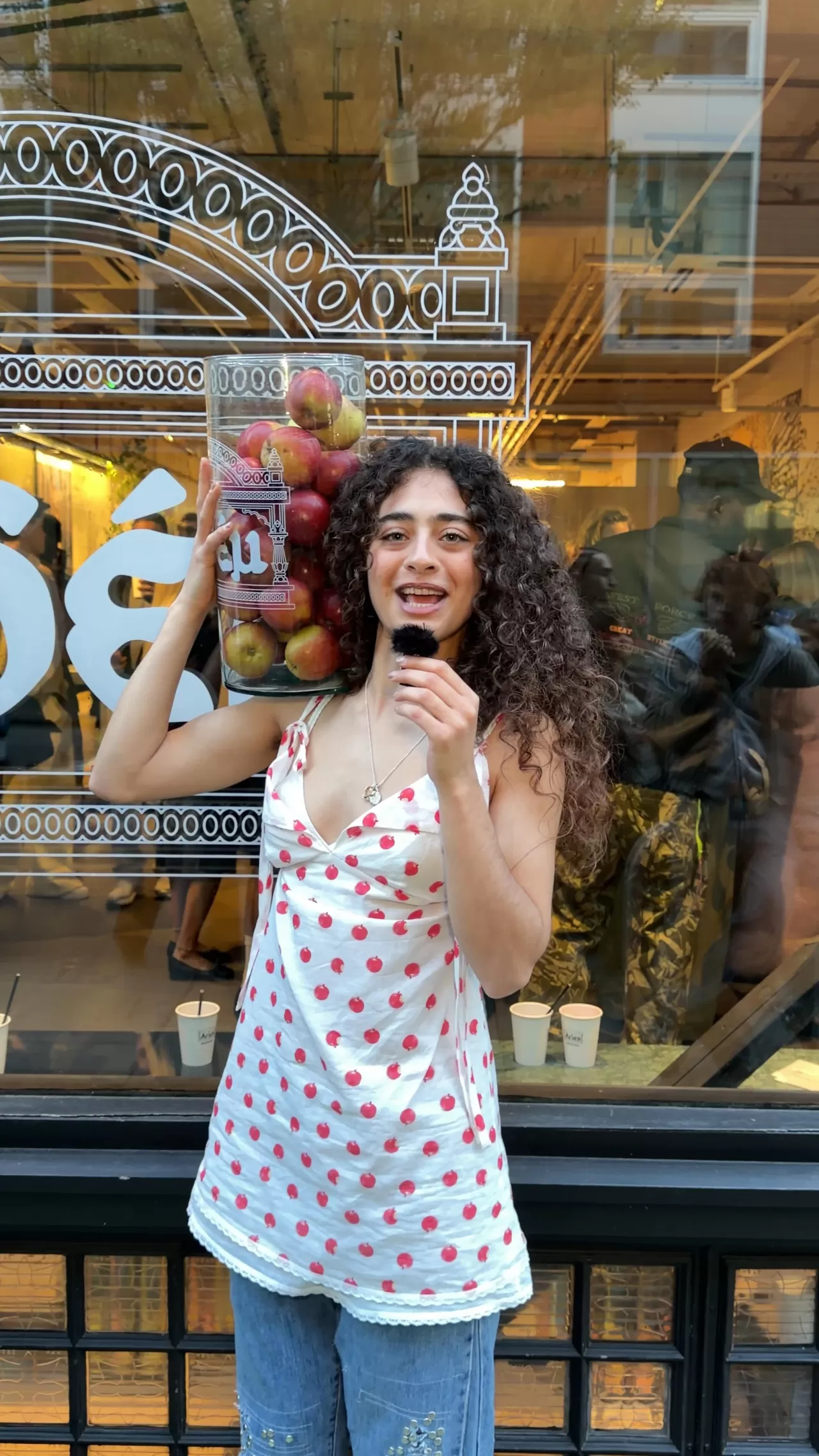 BERSHKA ve ariesarise'in 