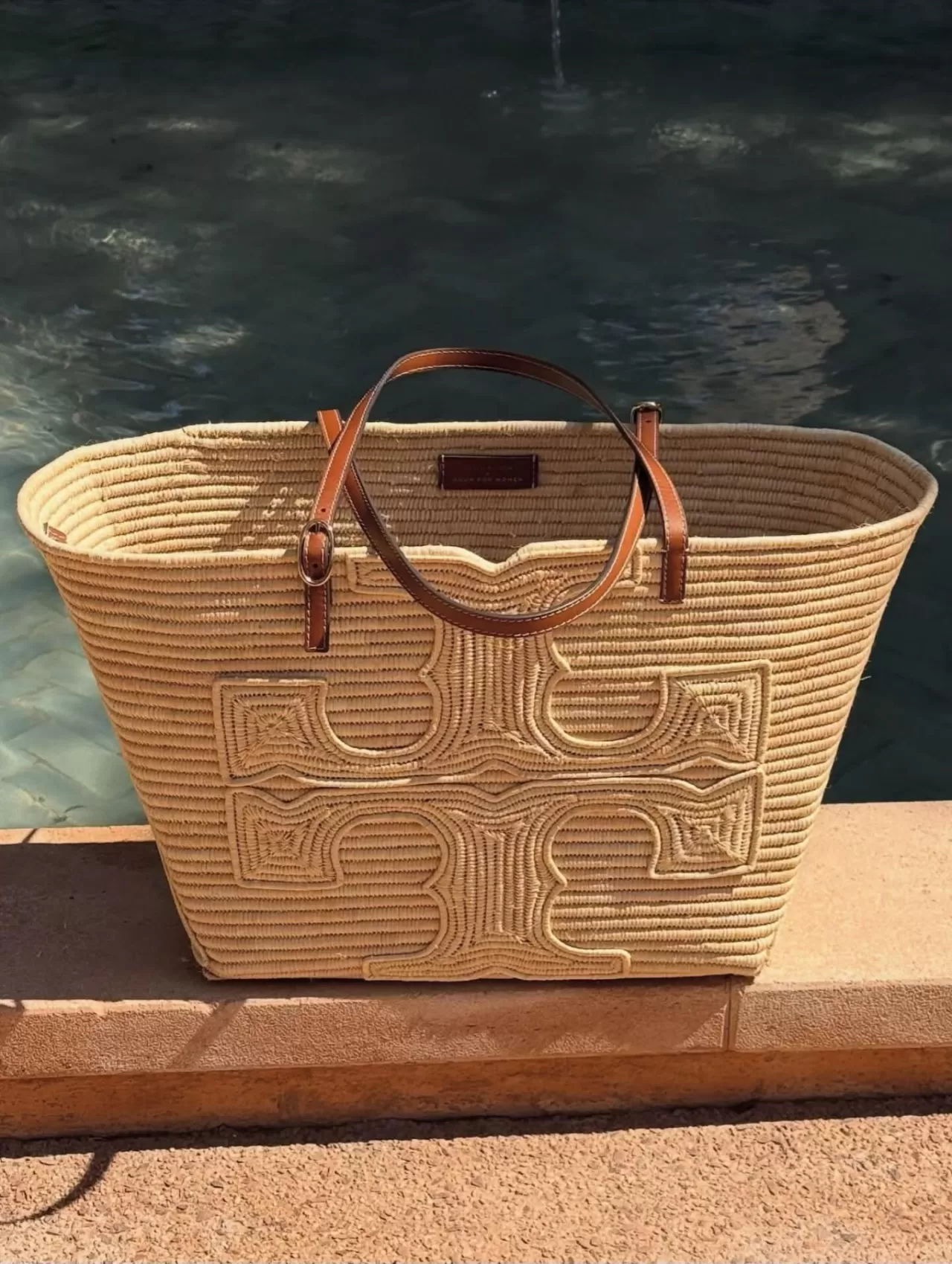 Tory Burch ve Doum'dan Sürdürülebilir El Yapımı Çanta Koleksiyonu