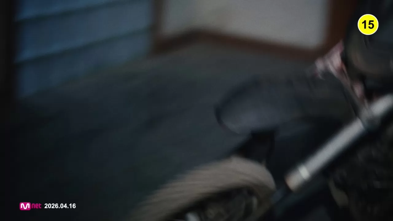 CLOSE YOUR EYES, Yeni Şarkısı 'POSE' için Müzik Videosu Teaser'ını Yayınladı