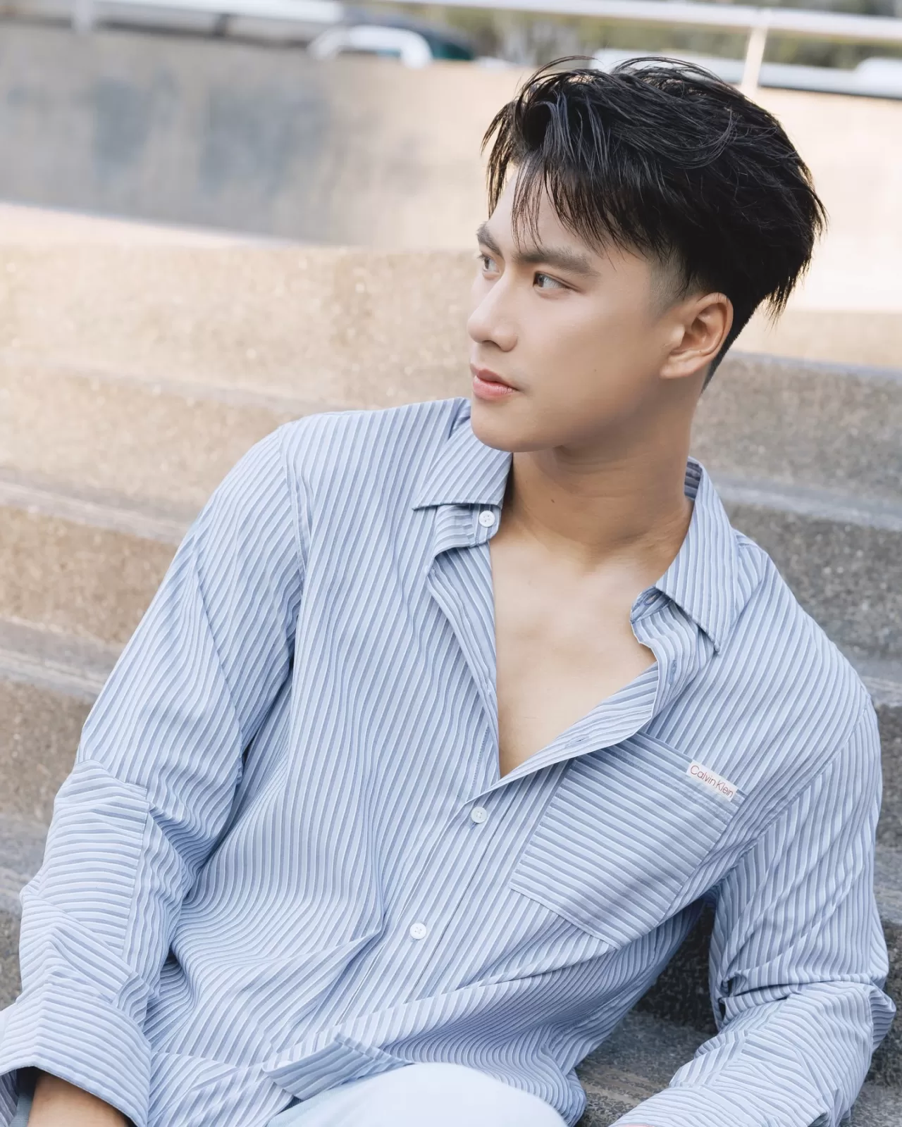 Calvin Klein'ın "Golden Days Ahead" Kampanyası Moda Dünyasında Heyecan Yarattı