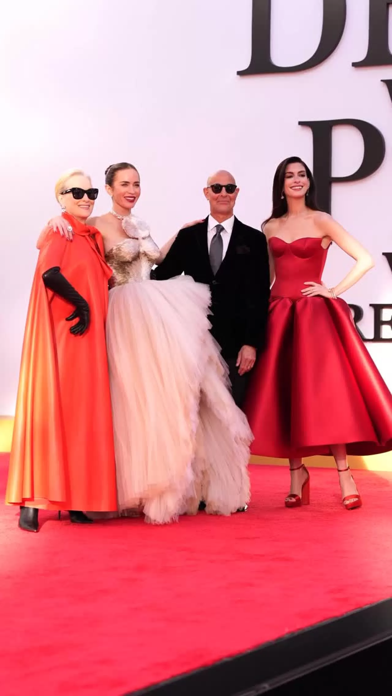 Meryl Streep ve Kadrosu New York'ta Prada 2 Galasında Buluştu