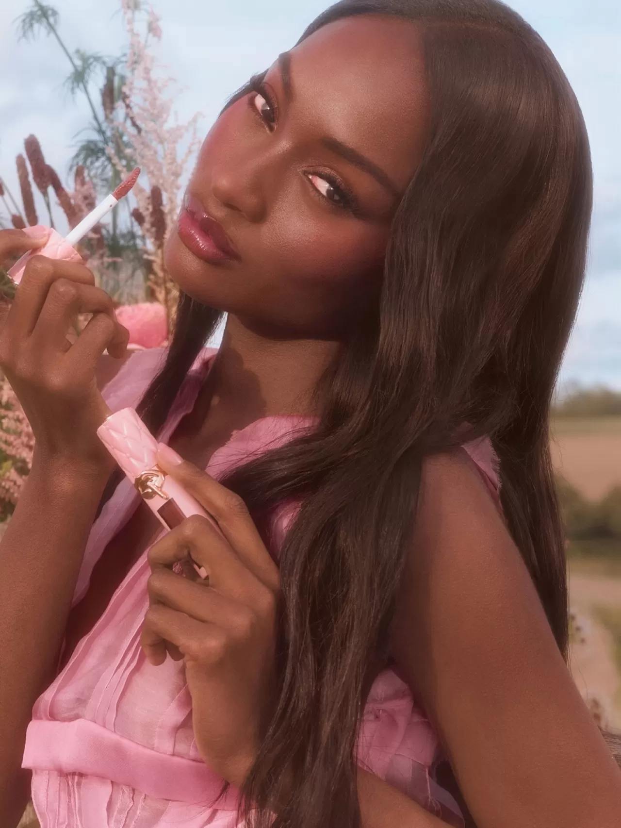 Charlotte Tilbury'den Yeni Dudak Üçlüsü: Pillow Talk Trio Lansmanı