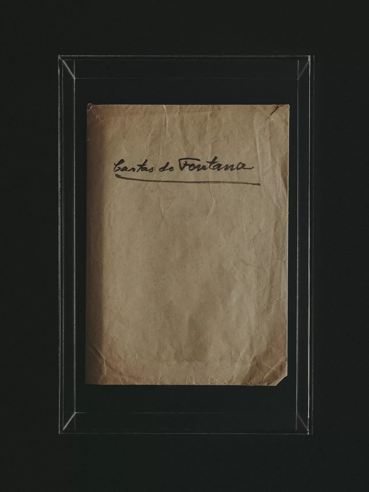 Balenciaga ve Lucio Fontana Milano'da Sanat-Moda İşbirliği Yaptı