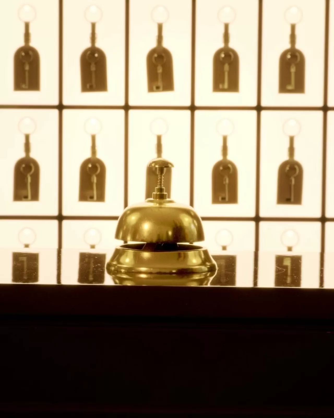 Louis Vuitton, Londra'da 130 Yıllık Monogram Motifini Kutluyor: Pop-Up Otel Deneyimi