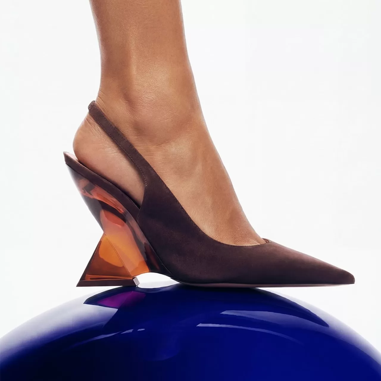 Beymen'de Yeni Sezon Rüzgarı: İlkbahar-Yazın En Çarpıcı Çanta ve Ayakkabıları