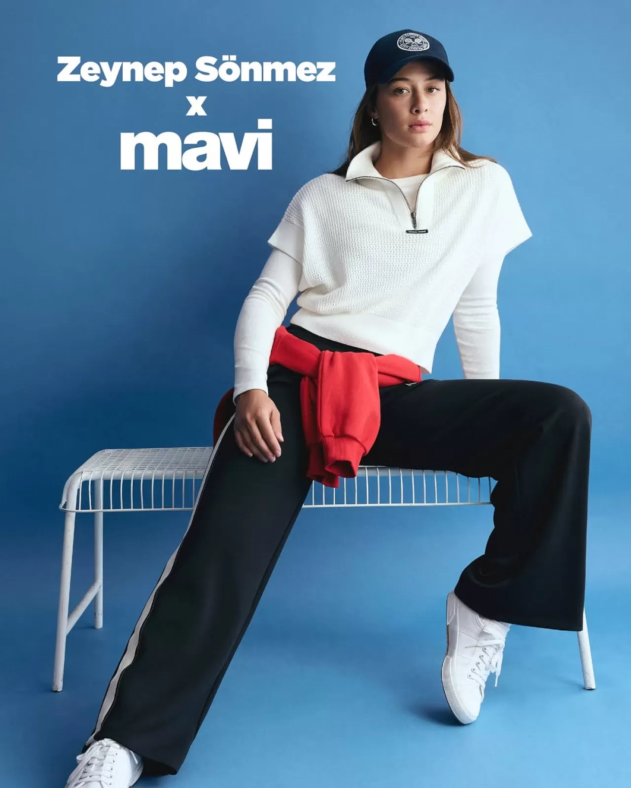 Zeynep Sönmez ve Mavi Markasından 