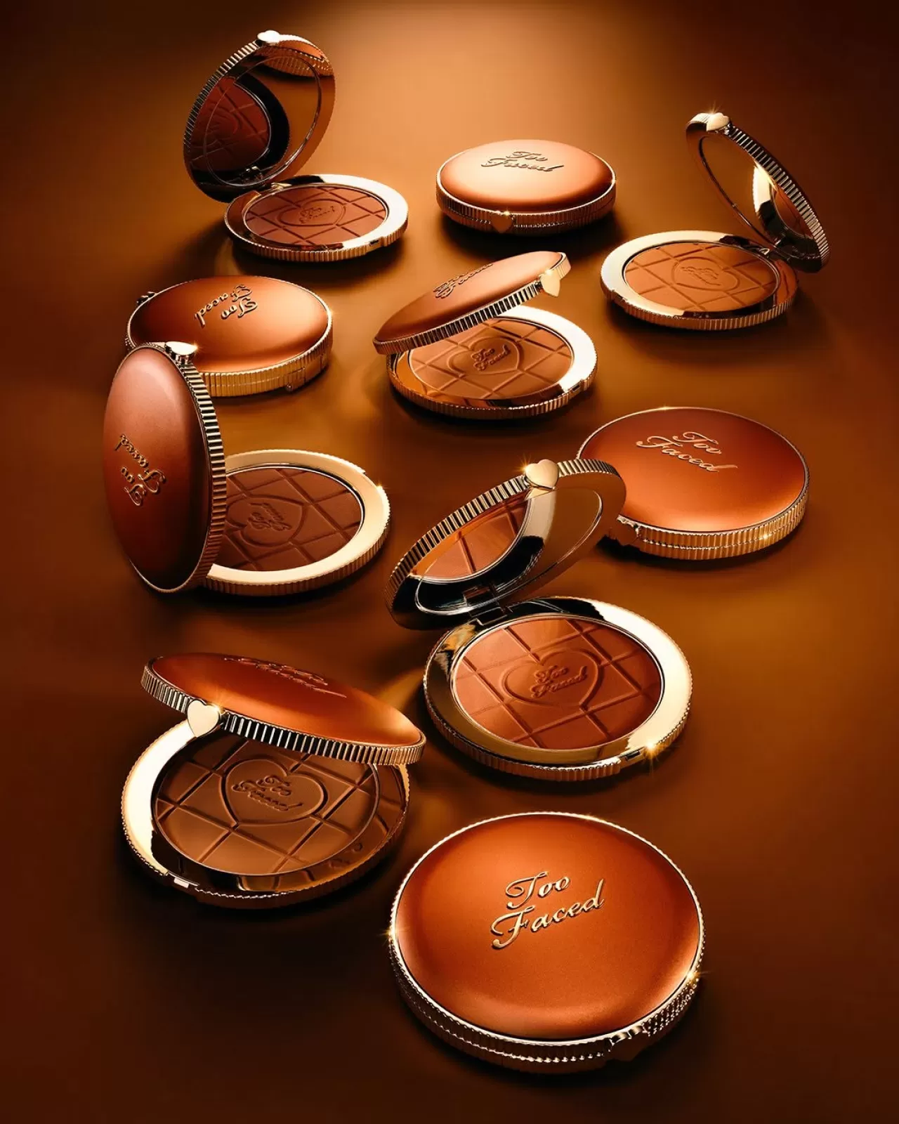 Too Faced Chocolate Soleil: İkonik Bronzlaştırıcı Kakao Detayıyla Tanıtıldı