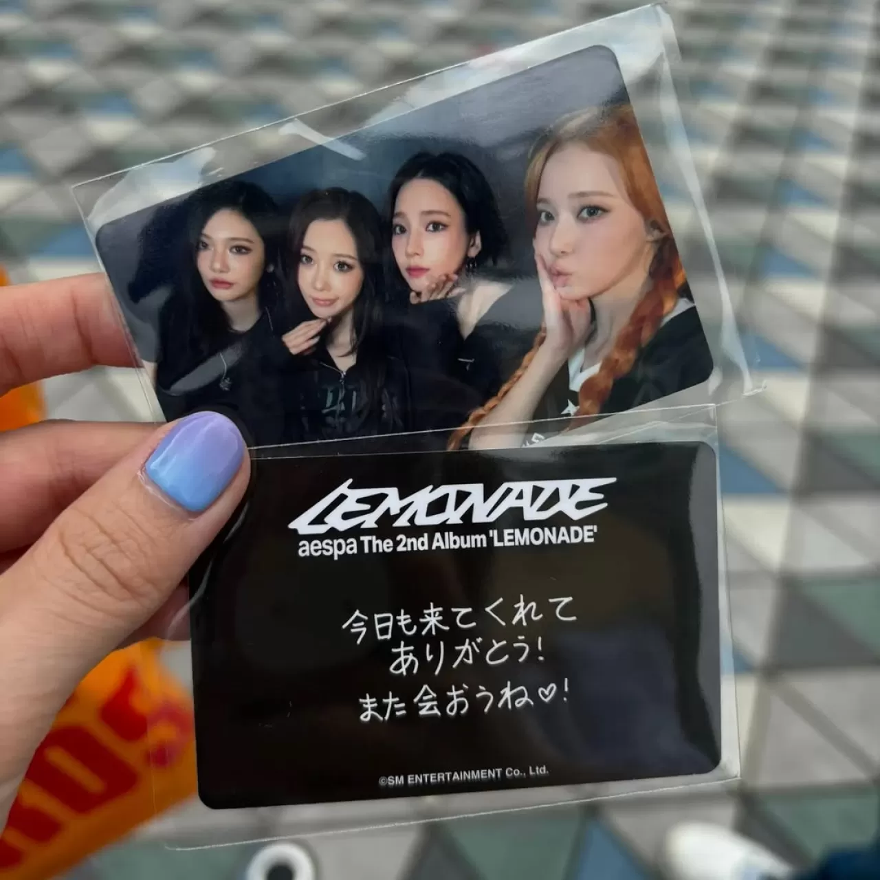 aespa Tokyo Dome'da Hayranlara Özel Photocard Hediye Ediyor