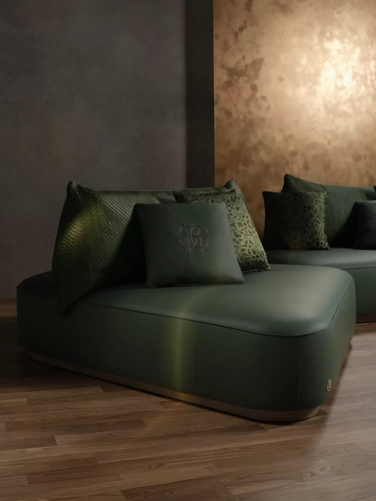 Roberto Cavalli Home'dan Akdeniz Esintili Yeni Koleksiyon: Mediterranean Heritage