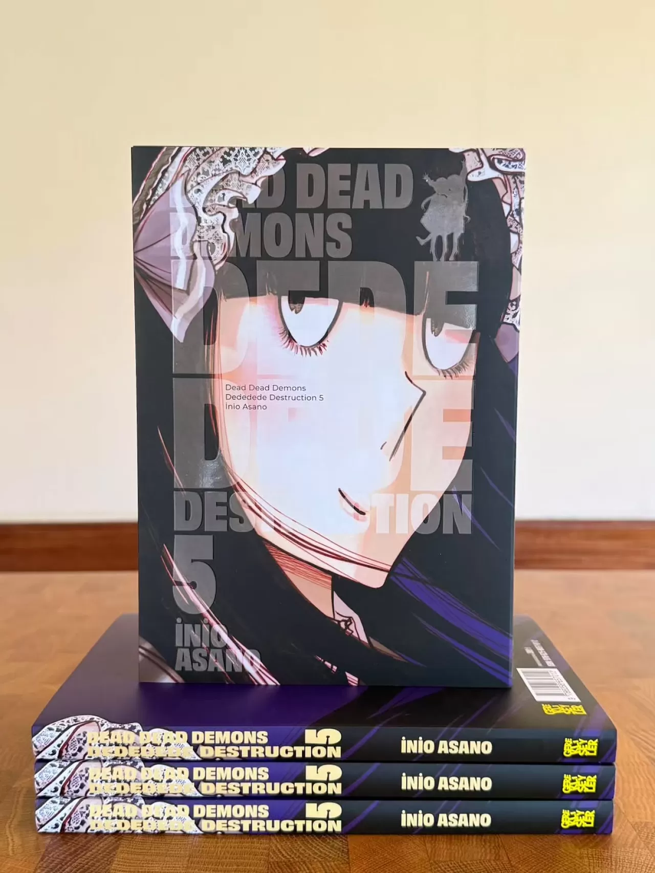 Dead Dead Demons De De De De Destruction 5. Cilt Türkiye'de Raflarda